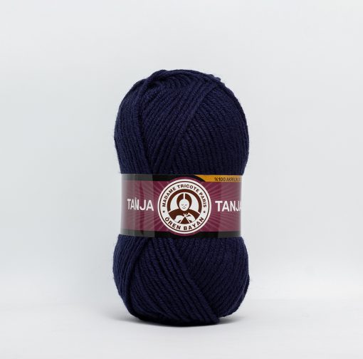 Madame Tricote Paris Tanja 019 Bulky Acrylic Yarn by YarnPark