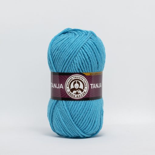 Madame Tricote Paris Tanja 025 Bulky Acrylic Yarn by YarnPark