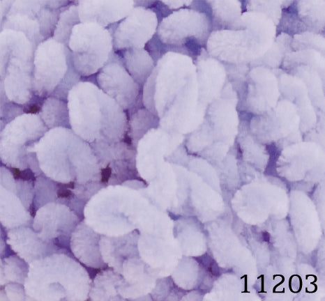 Himalaya Dolphin Loop 11203 yarn by YarnPark