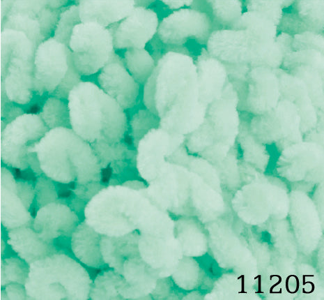 Himalaya Dolphin Loop 11205 yarn by YarnPark