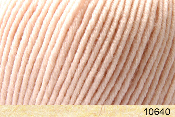 Fibra Natura Dona 10640 yarn by YarnPark