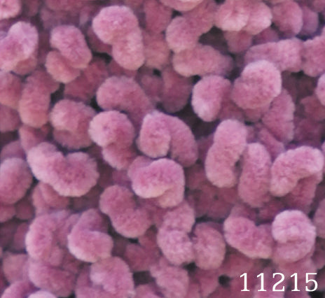 Himalaya Dolphin Loop 11215 yarn by YarnPark