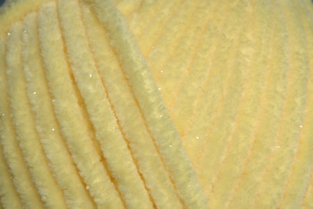 Himalaya Dolphin Star 92102 yarn by YarnPark