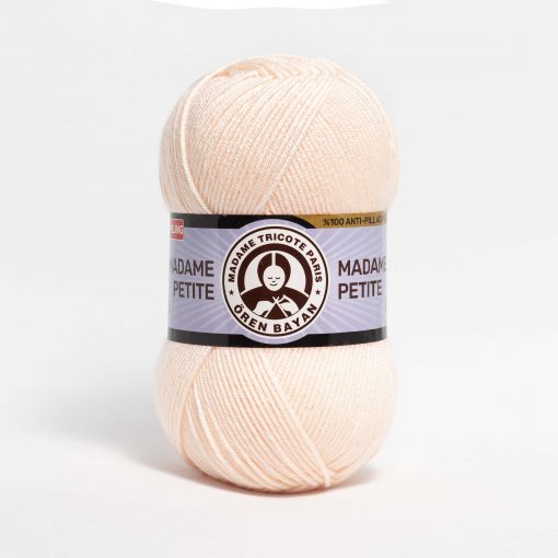 Madame Tricote Paris Madame Petite 095 Anti-Pilling Yarn by YarnPark
