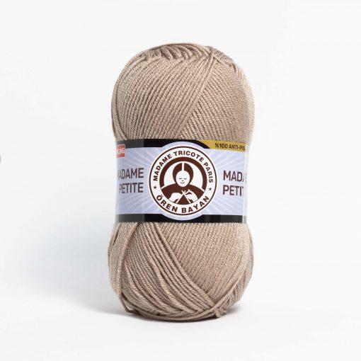 Madame Tricote Paris Madame Petite 142 Anti-Pilling Yarn by YarnPark