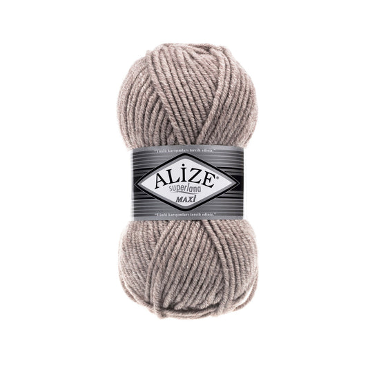 Alize Superlana Maxi 207 yarn by YarnPark