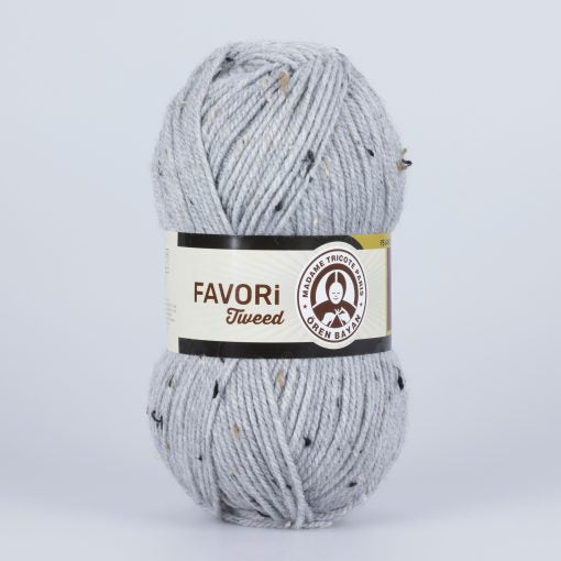 Madame Tricote Paris Favori Tweed 007B Speckled Yarn by YarnPark