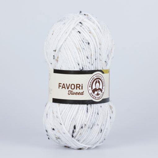 Madame Tricote Paris Favori Tweed 100B Speckled Yarn by YarnPark