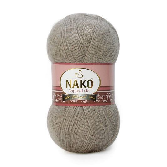 Nako Angora Luks 2000 yarn by YarnPark