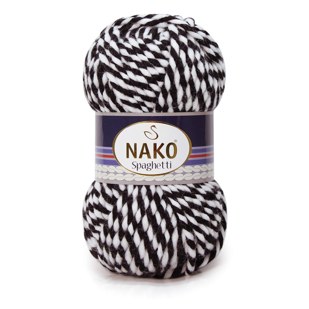 Nako Spaghetti 3086 yarn by YarnPark