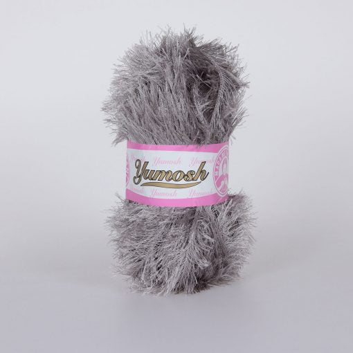 Madame Tricote Paris Yumosh 936 Fluffy Yarn by YarnPark