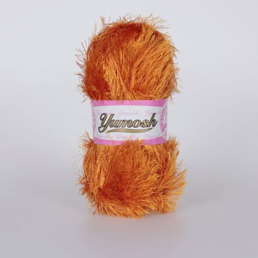 Madame Tricote Paris Yumosh 960 Fluffy Yarn by YarnPark