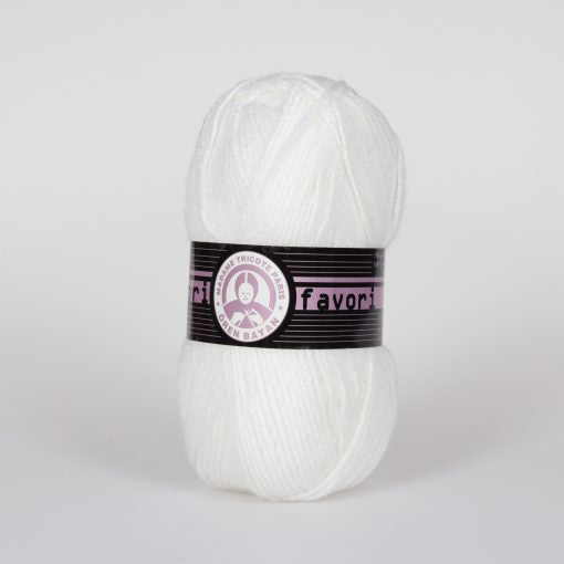 Madame Tricote Paris Favori 100 All-Purpose Yarn by YarnPark