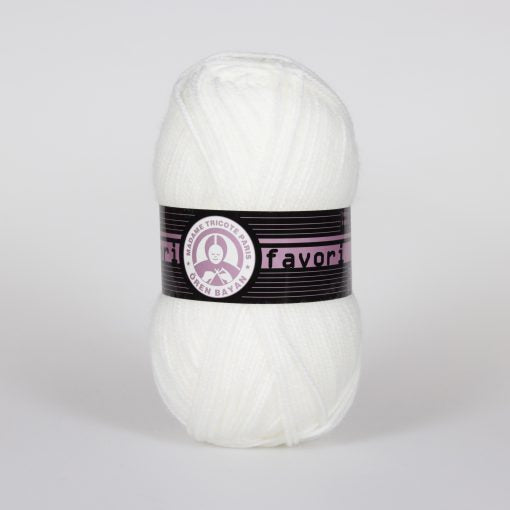 Madame Tricote Paris Favori 111 All-Purpose Yarn by YarnPark
