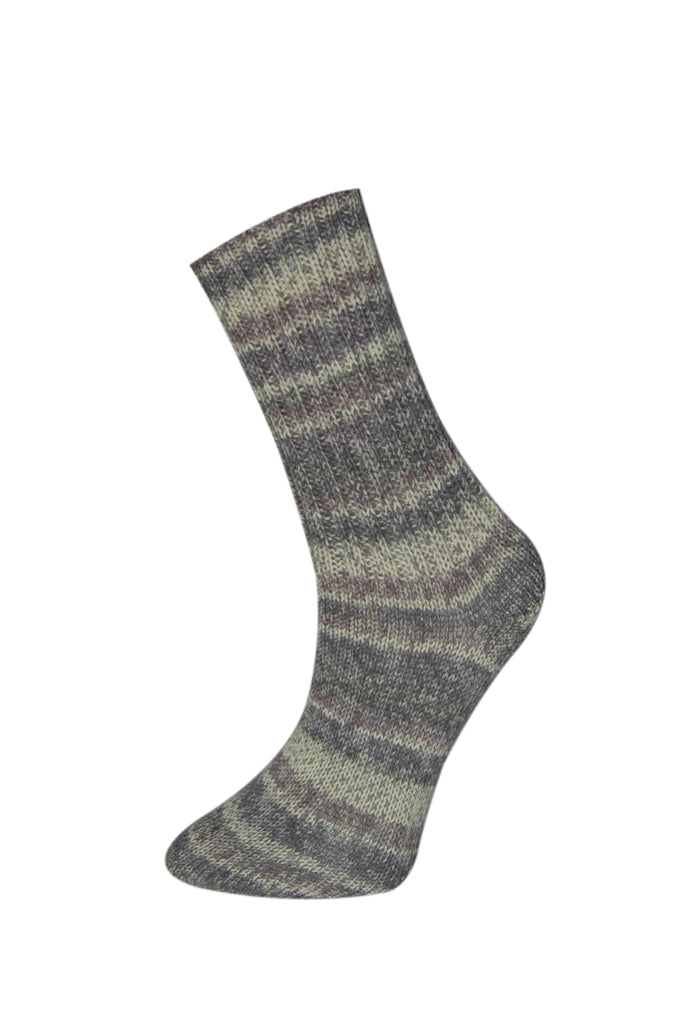 Himalaya Socks 170-01 yarn by YarnPark