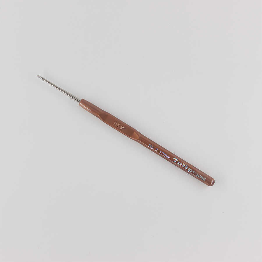 Tulip Plastic-Handle Lace Crochet Hook – No. 2